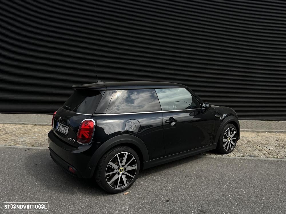 MINI 3 Portas Cooper SE Classic - 25