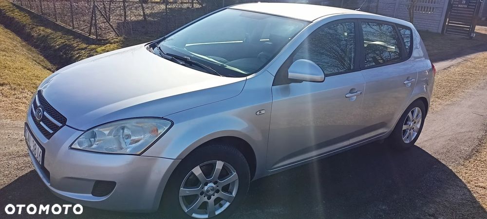 Kia Ceed 1.4 Comfort + - 15
