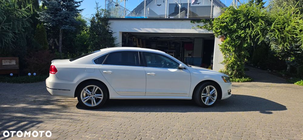 Volkswagen Passat 2.0 TDI Comfortline DSG - 3