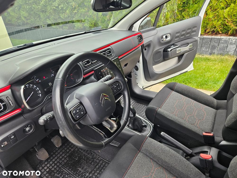 Citroën C3 1.2 PureTech Shine - 26