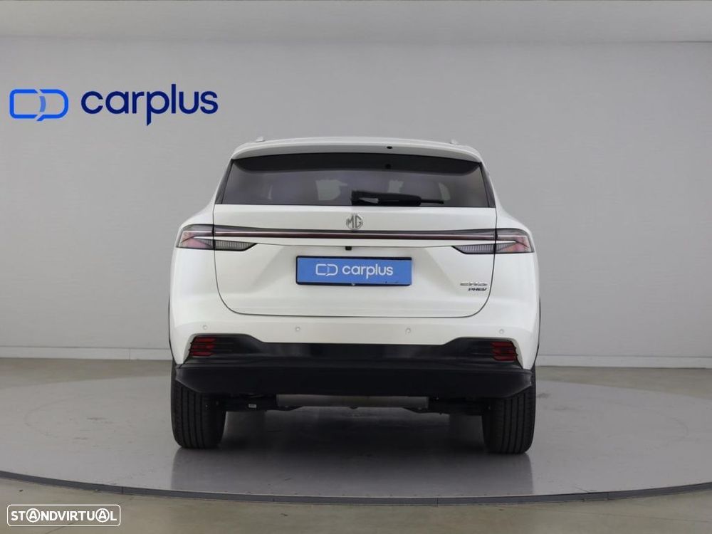 MG HS Luxury - 6