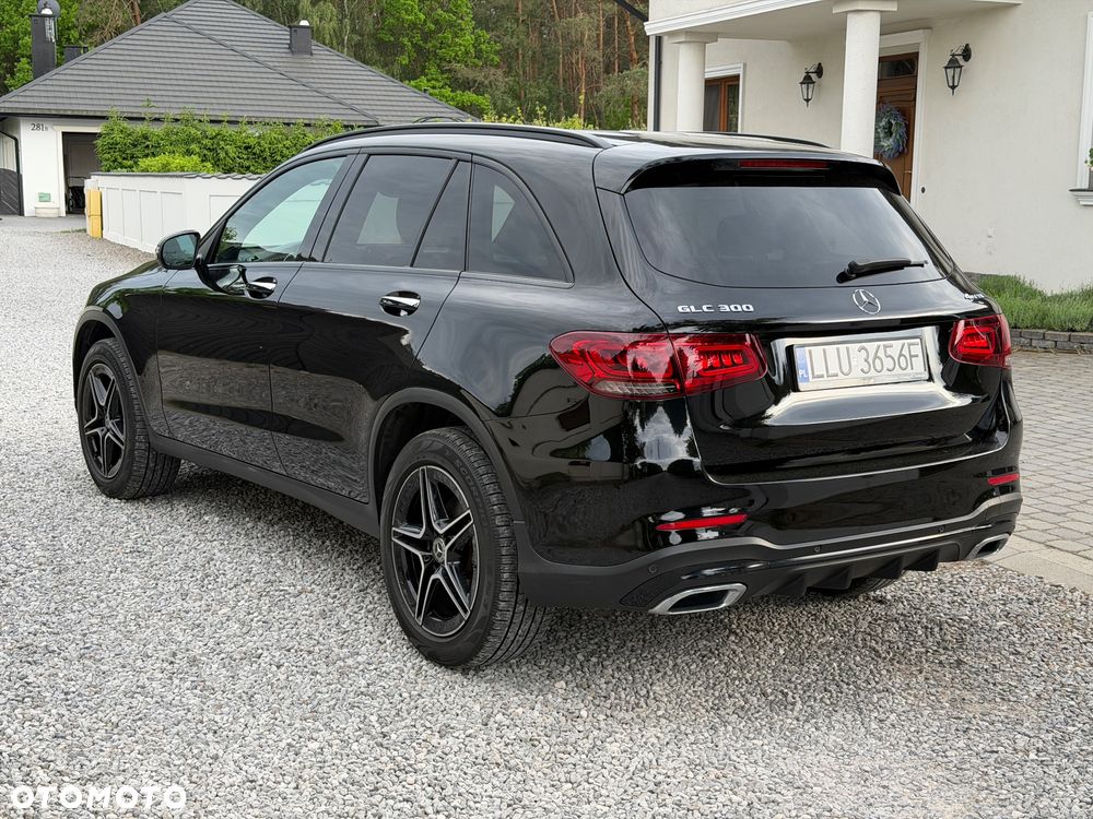 Mercedes-Benz GLC 300 4-Matic - 7