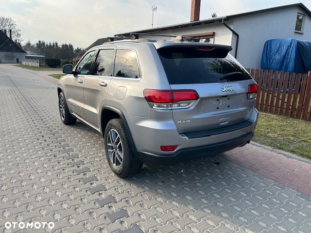 Jeep Grand Cherokee - 3