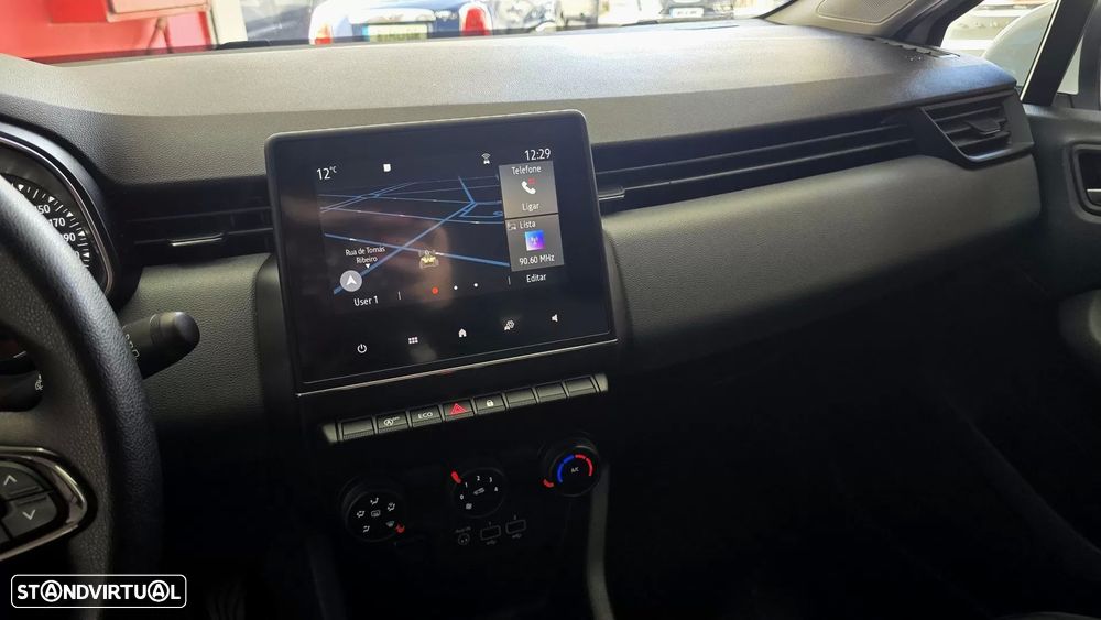 Renault clio van 1.5 blue dci air nav - 19