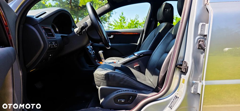 Volvo S80 4.4 V8 AWD Executive - 24