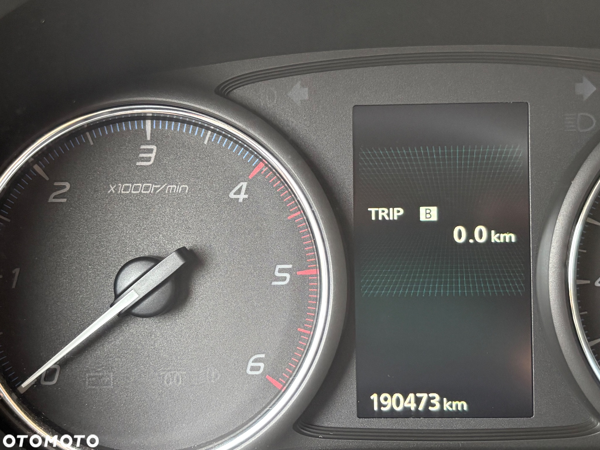 Mitsubishi Outlander 2.2 DID Intense + - 3