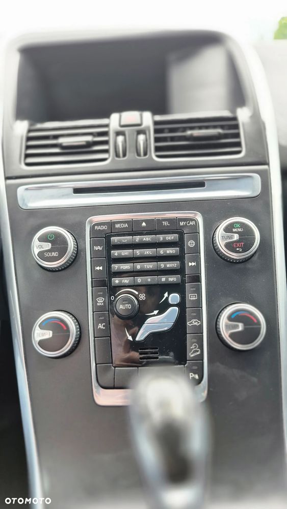 Volvo XC 60 D4 AWD Kinetic - 13