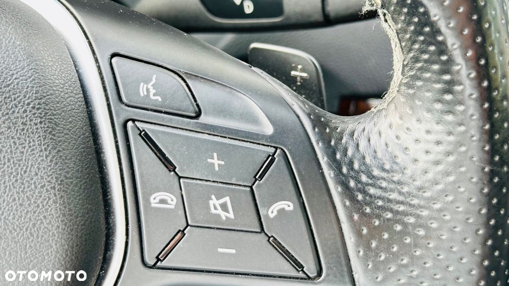 Mercedes-Benz Klasa E 220 CDI 7G-TRONIC Avantgarde - 17