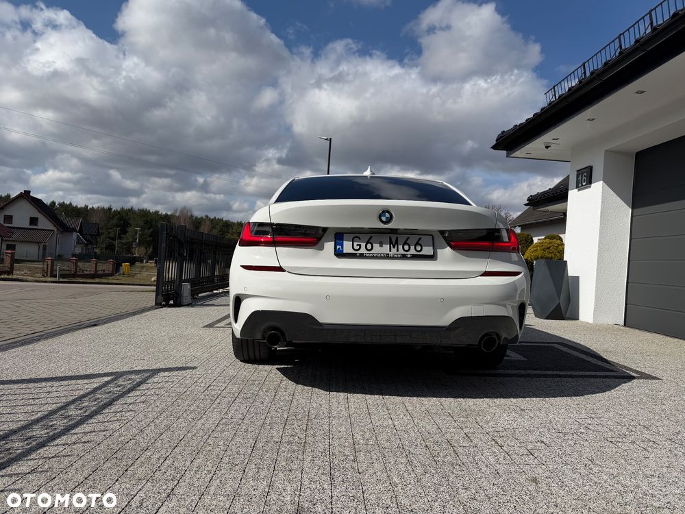 BMW Seria 3 320d Edition M Sport Shadow - 7