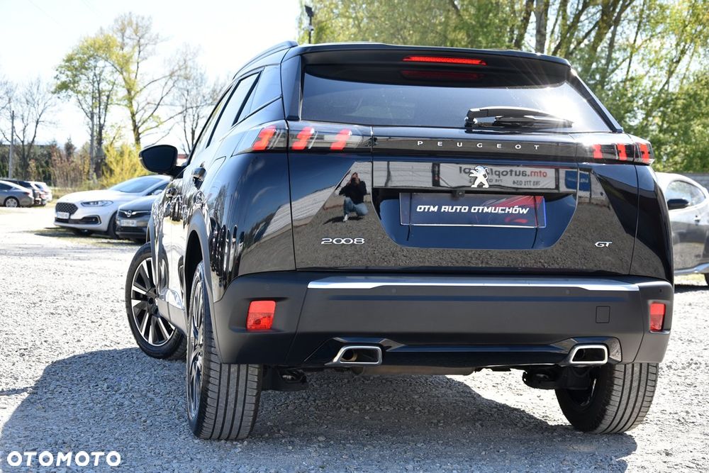 Peugeot 2008 PureTech 130 EAT8 GT - 4