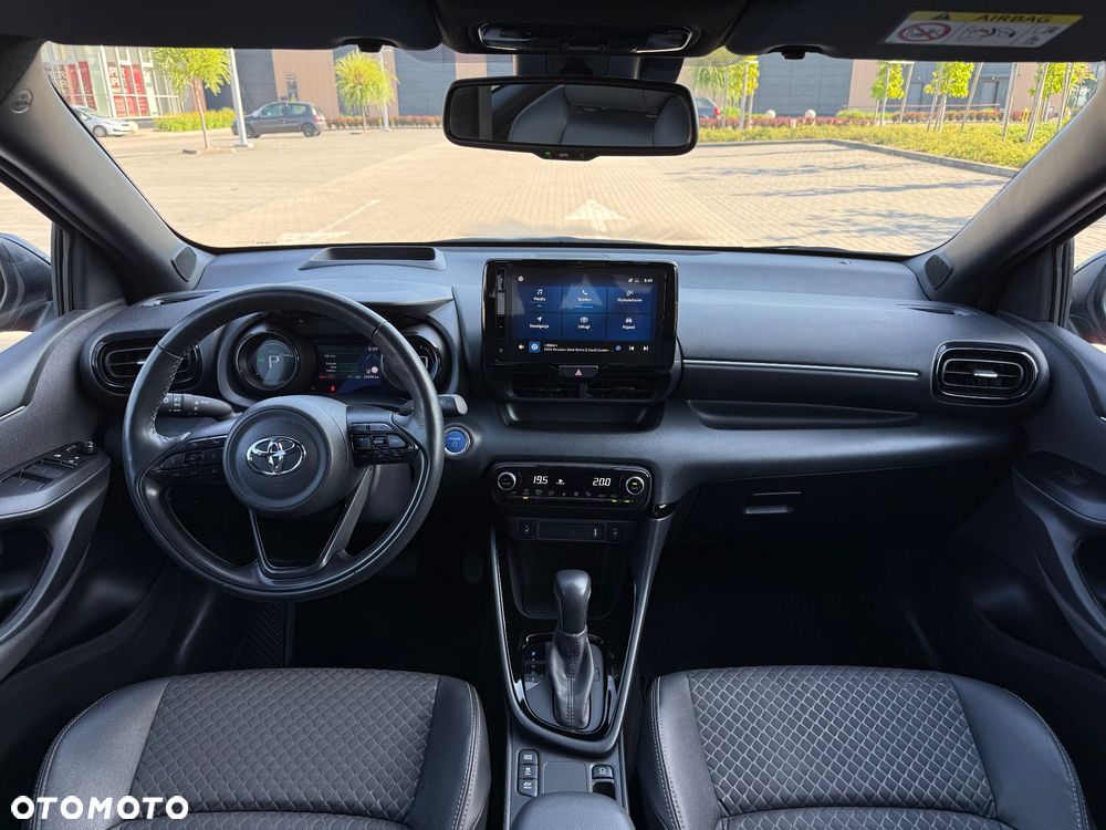 Toyota Yaris - 17