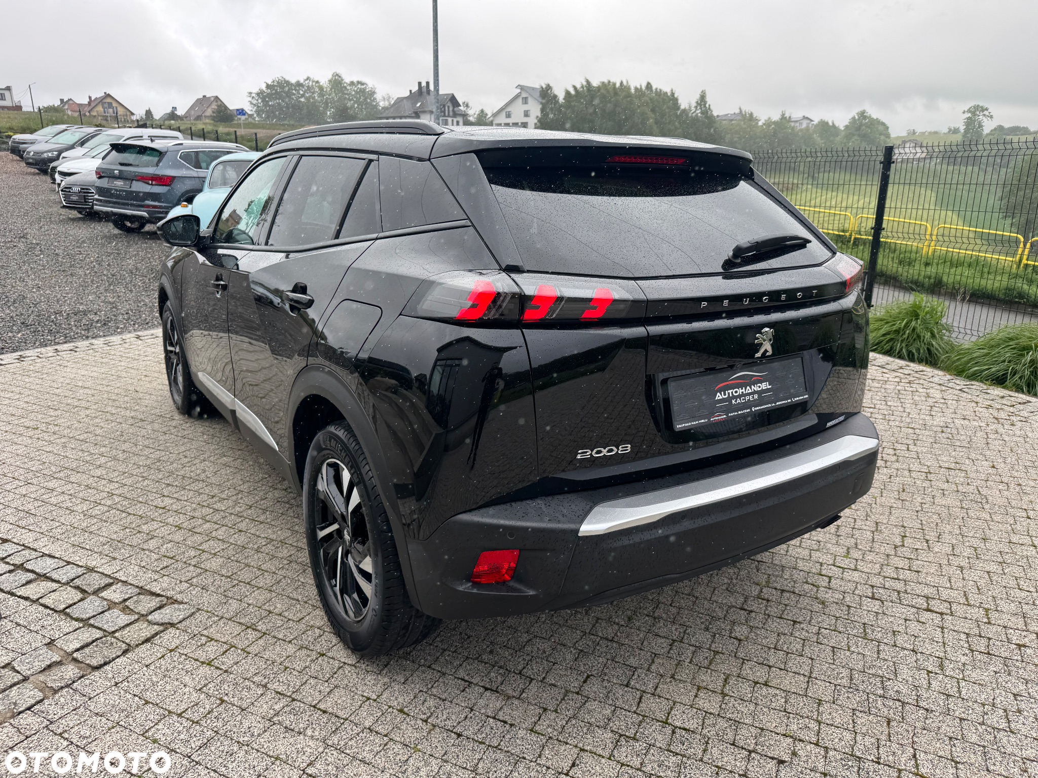 Peugeot 2008 1.5 BlueHDi Allure S&S - 5