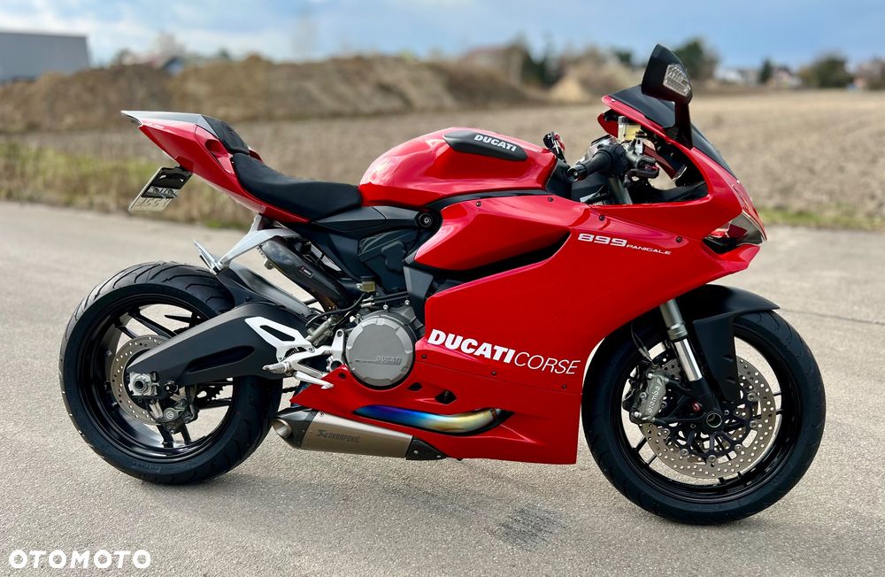 Ducati Panigale 899 - 1