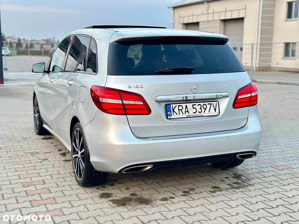Mercedes-Benz Klasa B 180 7G-DCT AMG Line - 5