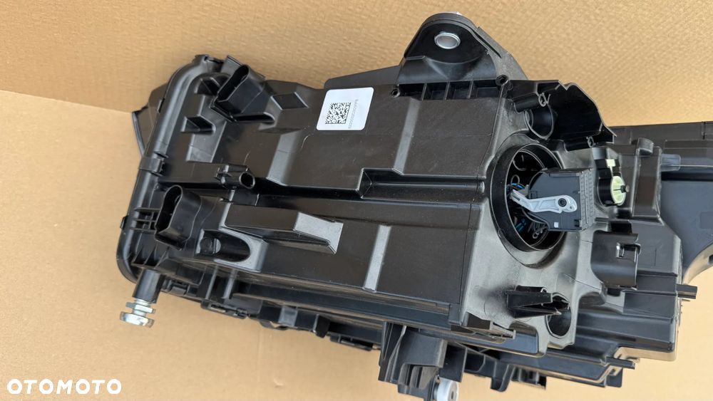 Lampa BMW 5 G60 G61 SHADOW  PRAWA PRZÓD PRZEDNIA - 10