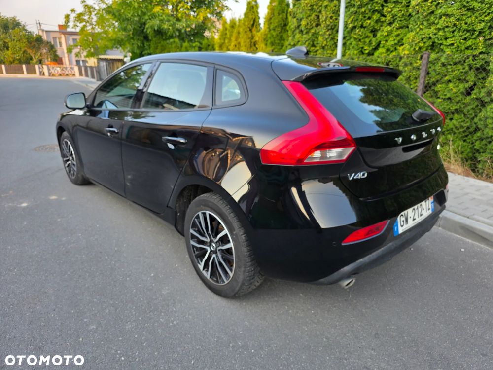 Volvo V40 D2 Geartronic Linje Svart - 6