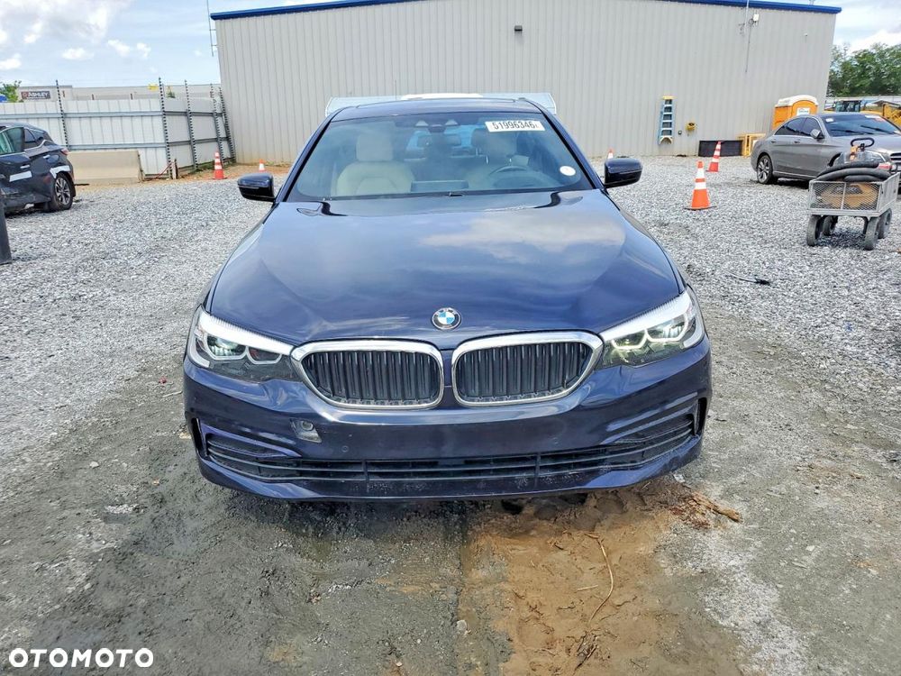 BMW Seria 5 530i Luxury Line - 6