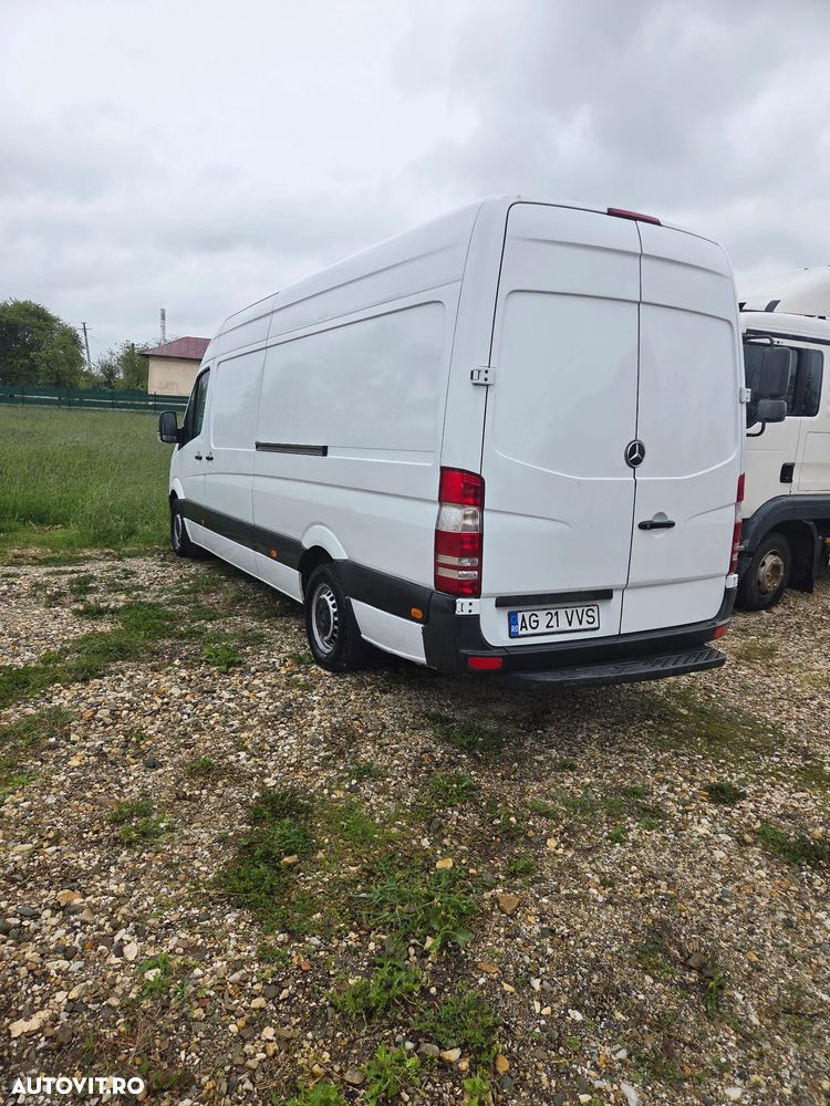 Mercedes-Benz SPRINTER - 10