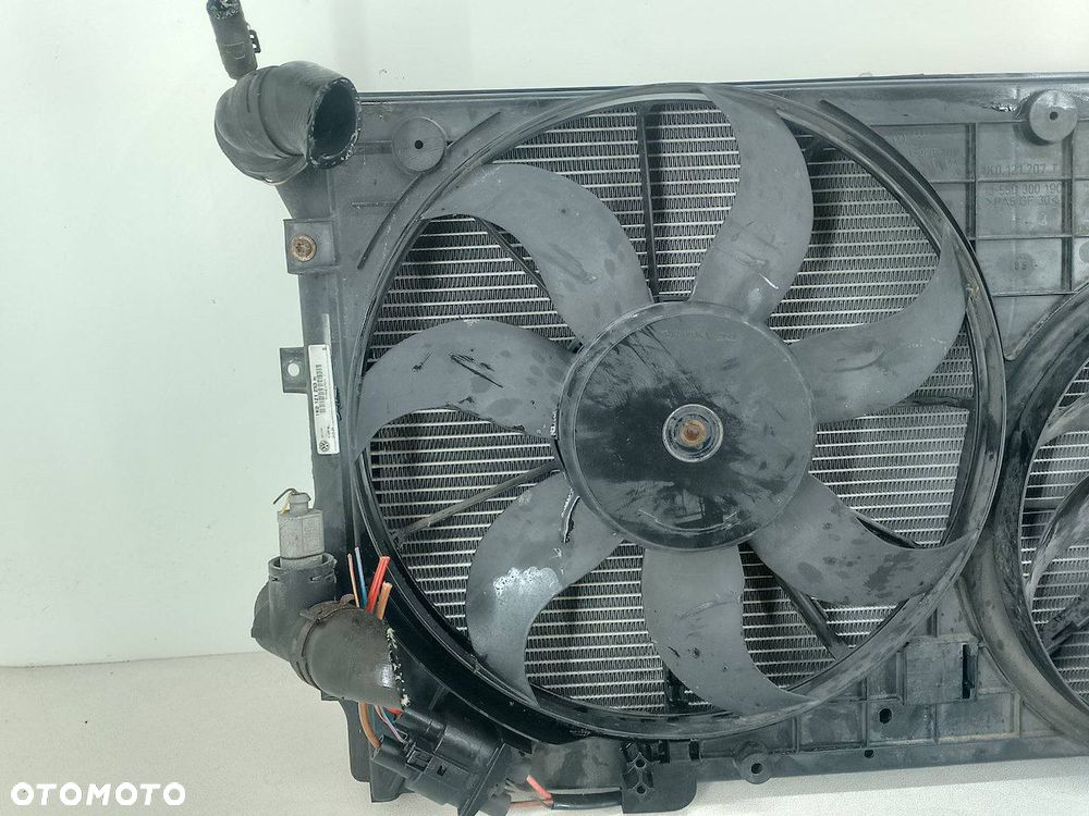 CHŁODNICA WODY Z WENTYLATOREM VW GOLF V 1K0121207T  1K0121253H 1.9 TDI - 8
