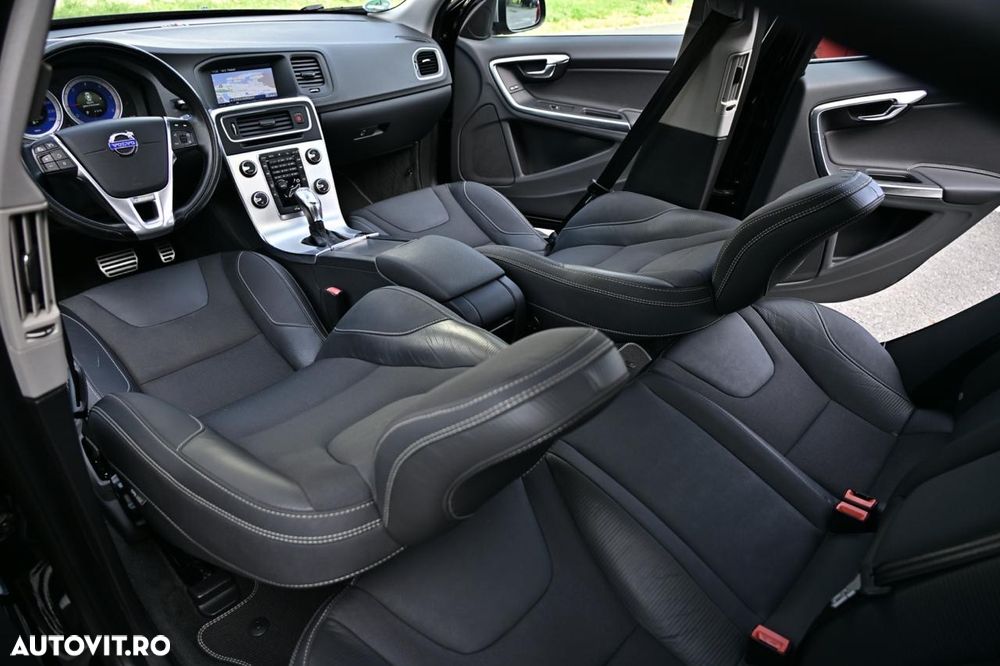 Volvo S60 D3 Geartronic R-Design - 14