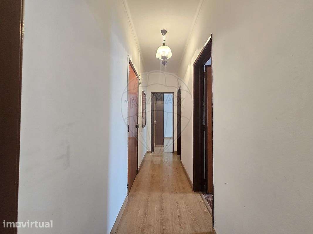Apartamento T1 para arrendamento - Grande imagem: 2/14