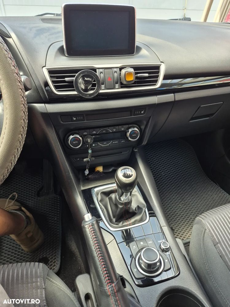 Mazda 3 - 11