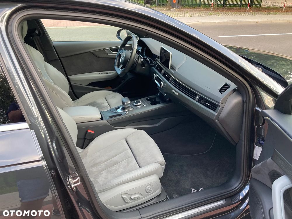 Audi A4 Allroad - 32