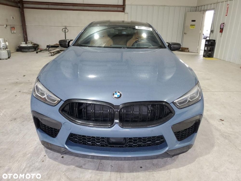 BMW M8 - 2