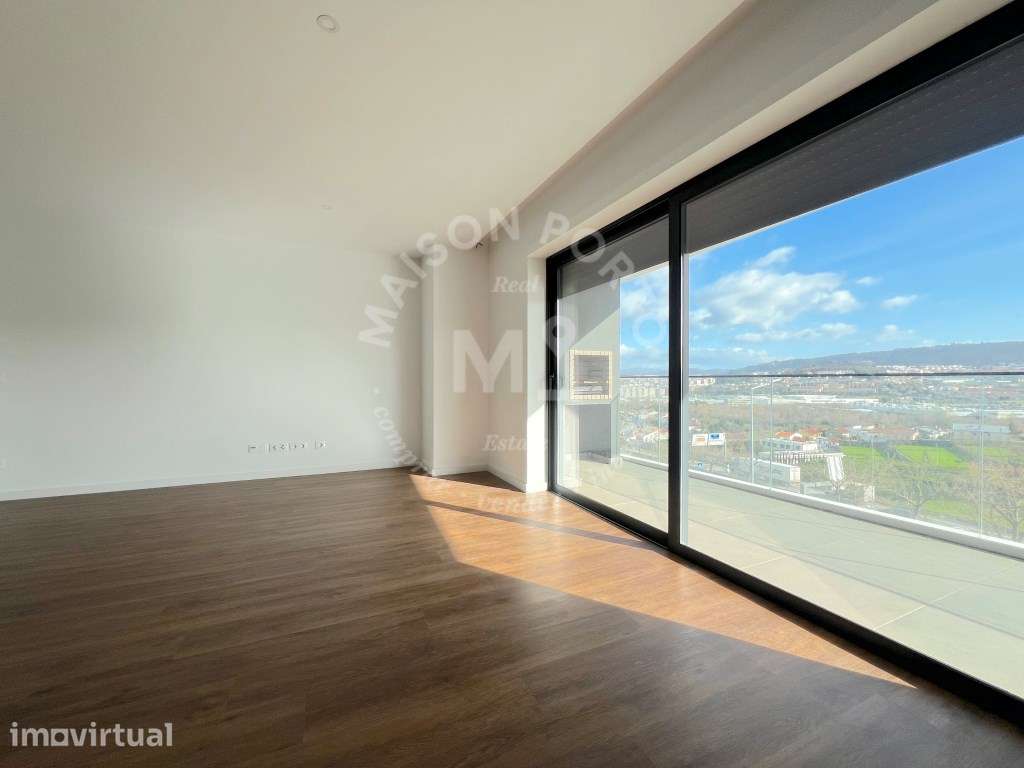 Apartamento T2 com Varanda, Suite e Lugar de Estacionamento em Água... - Grande imagem: 2/30