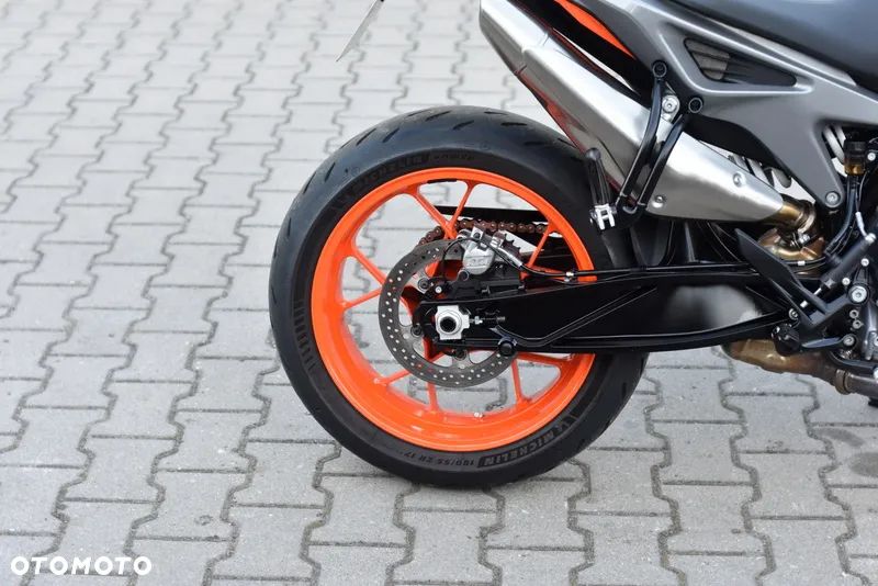 KTM Duke - 11