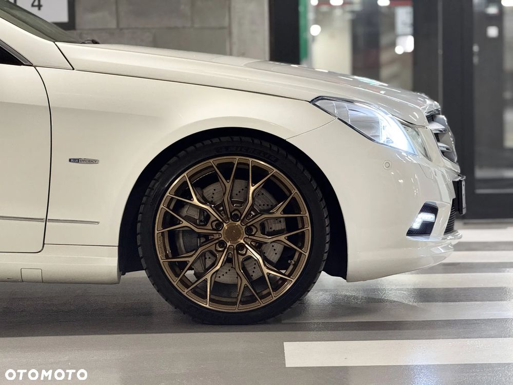 Mercedes-Benz Klasa E 500 BlueEFFICIENCY 7G-TRONIC Elegance - 3