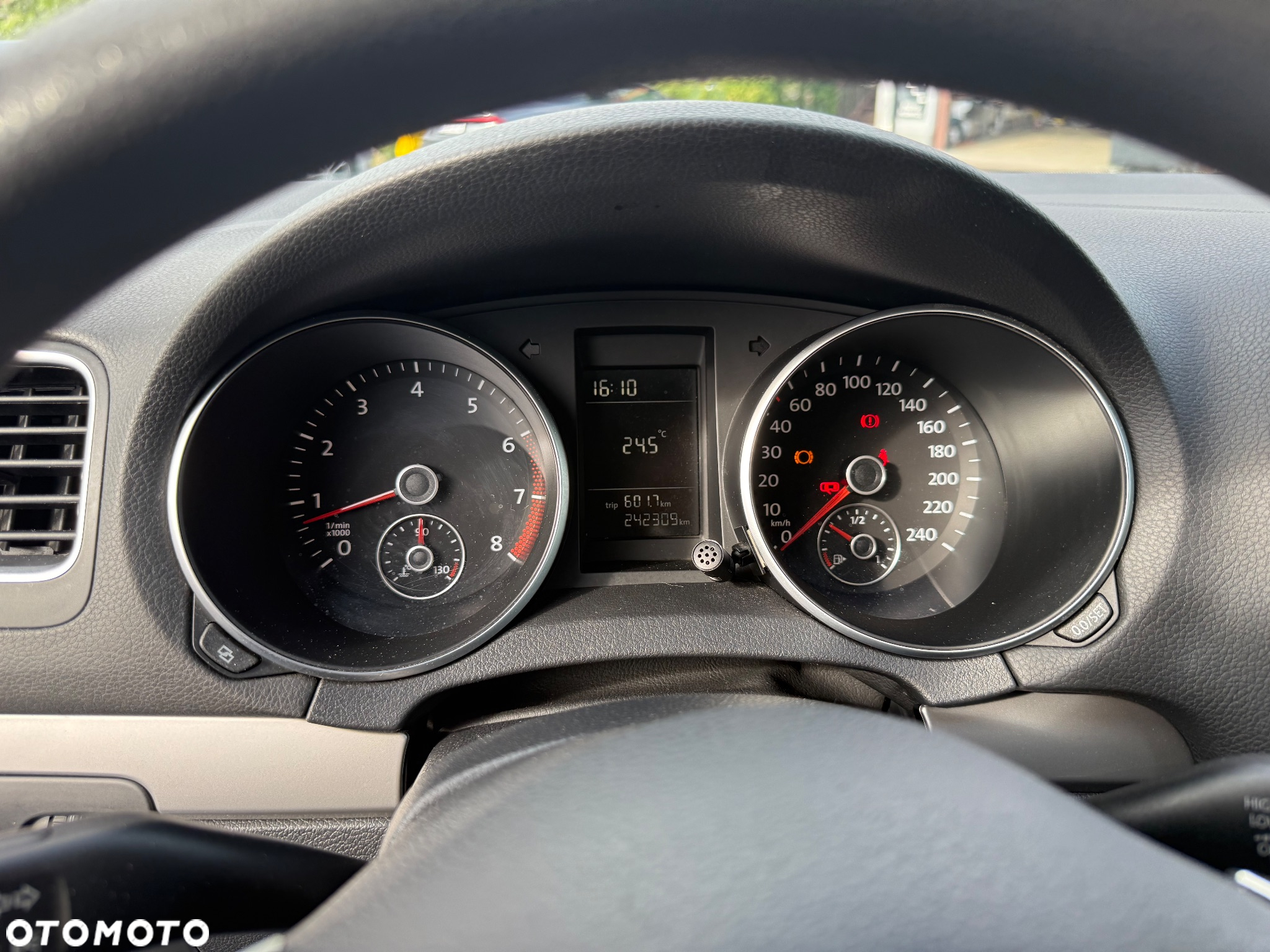 Volkswagen Golf 1.2 TSI Comfortline - 24
