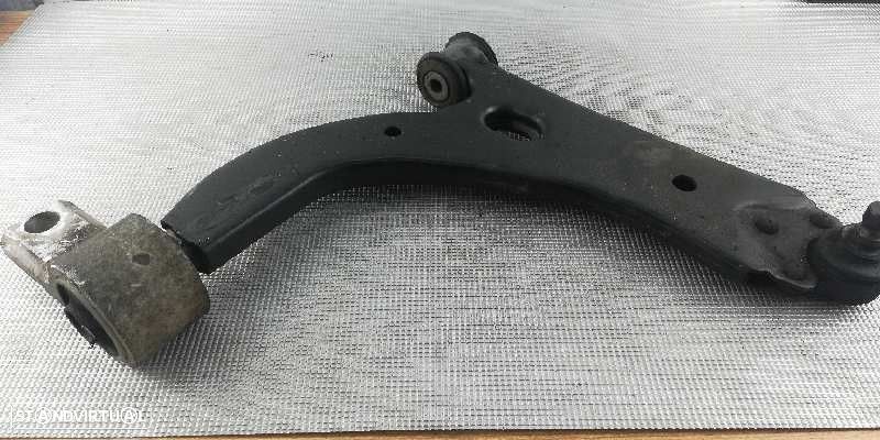 BRAÇO SUSPENSÃO INFERIOR FRONTAL ESQUERDO FORD FIESTA VI 2006 - 4