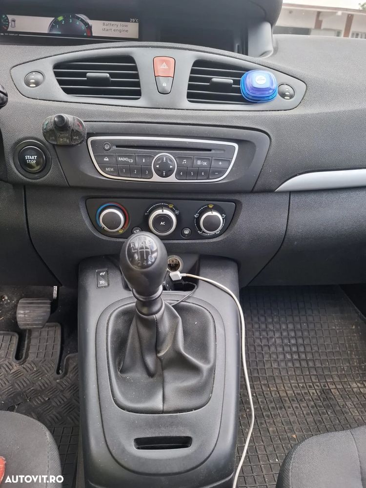 Renault Scenic II 1.5dCi Pack Authentique - 5