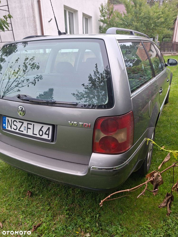 Volkswagen Passat - 6