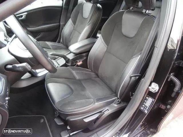 Volvo V40 2.0 D2 R-Design - 14