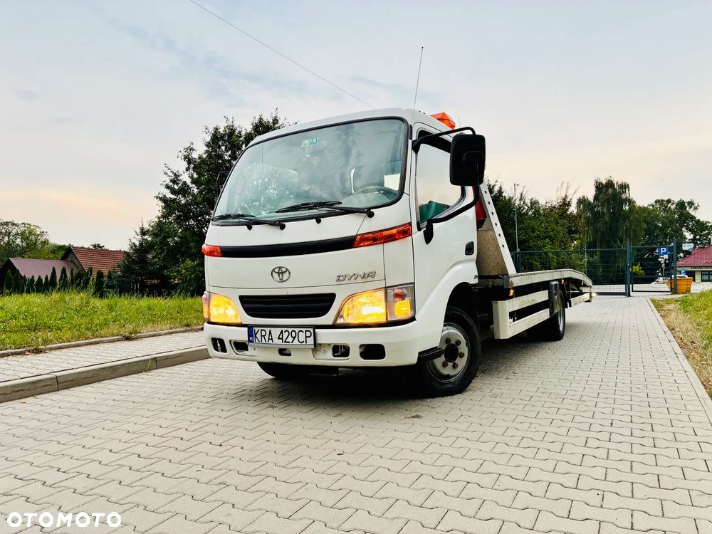 Toyota Dyna 150 - 25