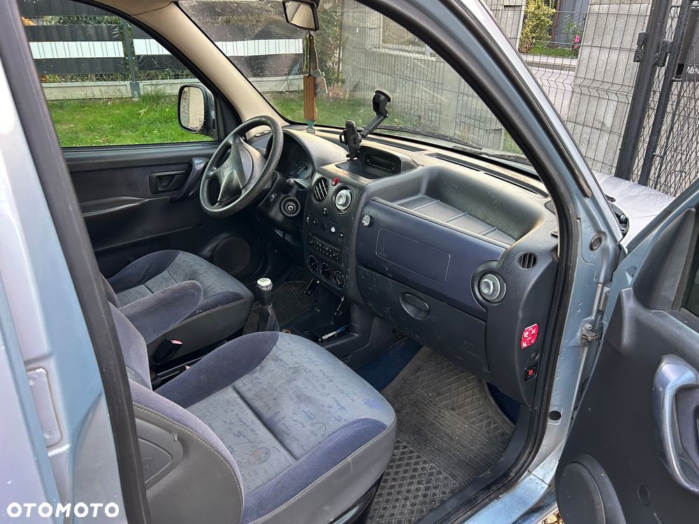 Citroën Berlingo 1.6i Prestige - 15
