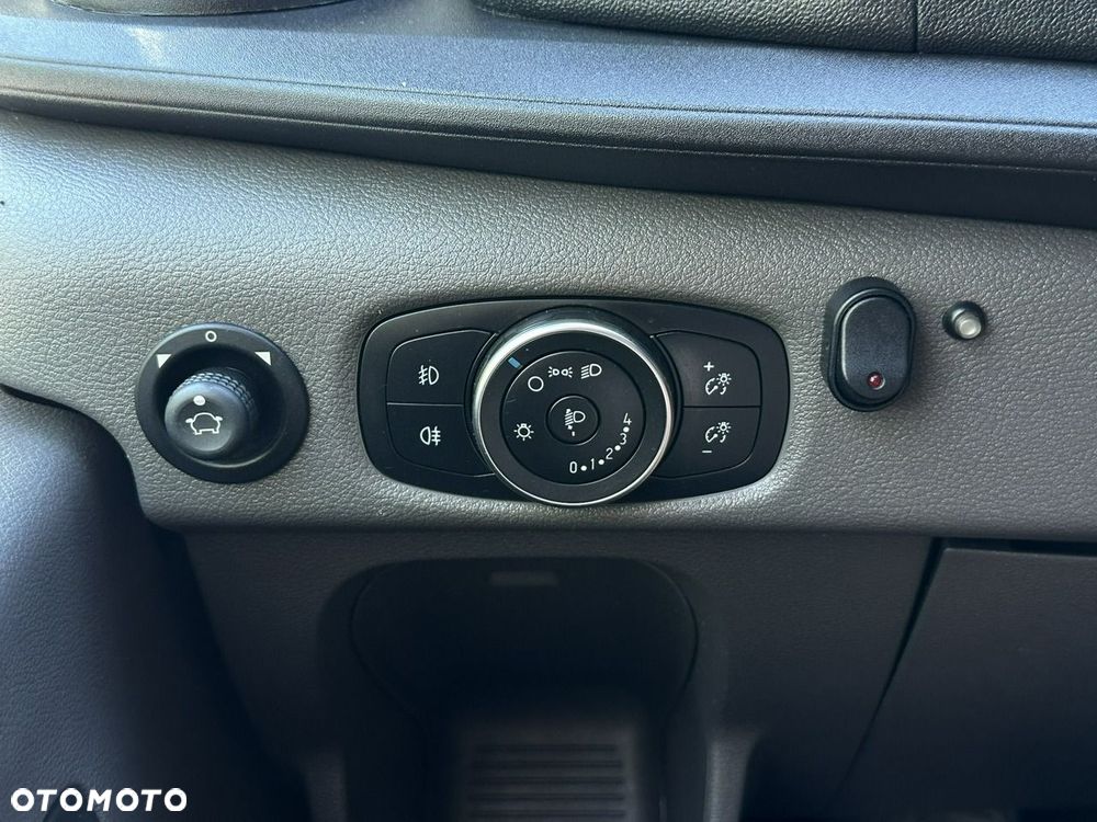 Ford Transit - 29