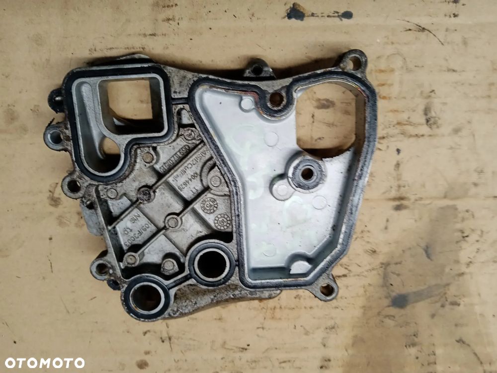 Podstawa chłodnicy oleju chłodniczki Audi Q5 3.0 TDI CTB 059117015P - 2