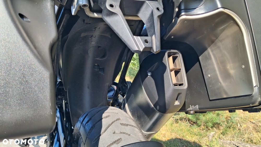 BMW R - 11