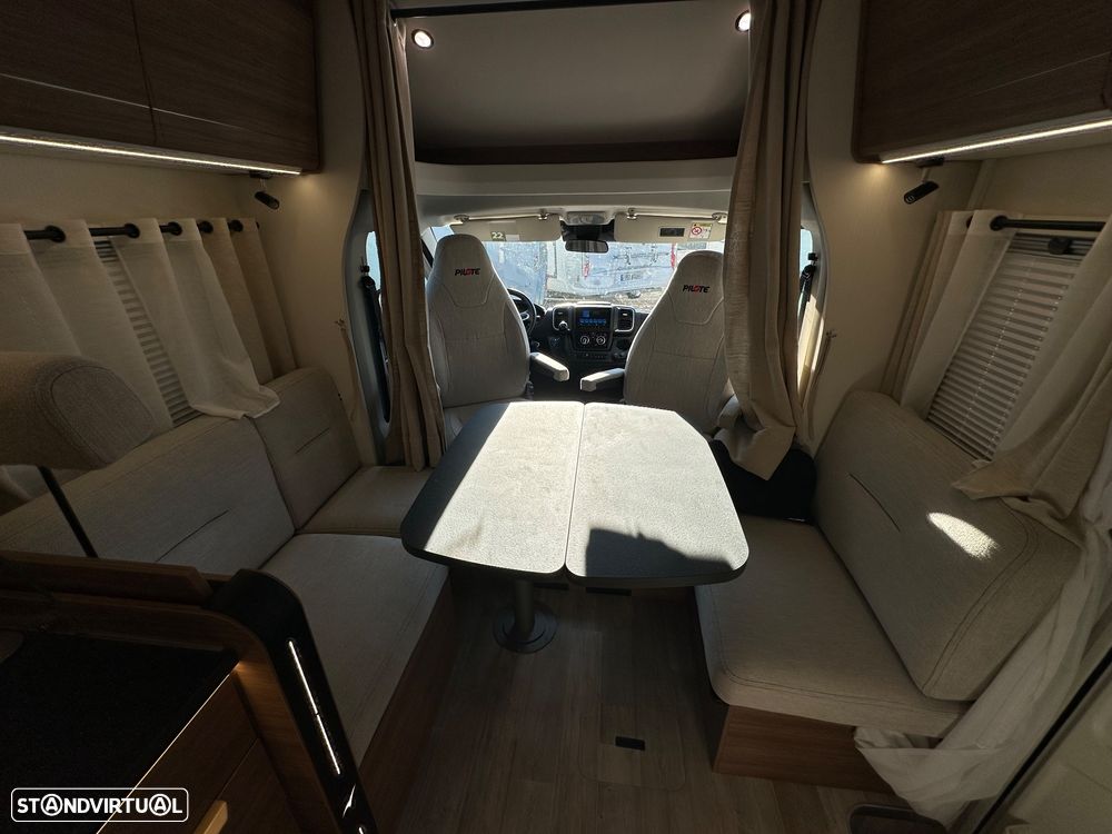 Pilote Expression P720 - 19