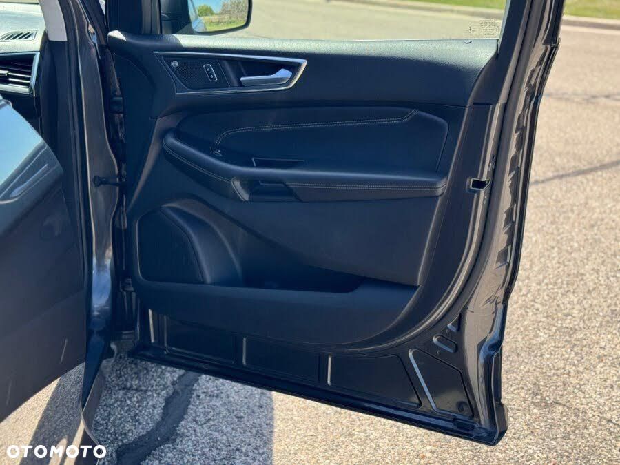 Ford Edge - 25