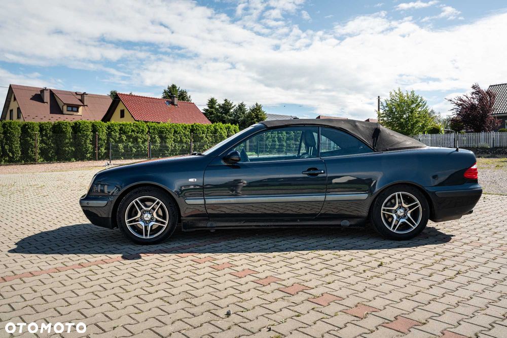Mercedes-Benz CLK - 1