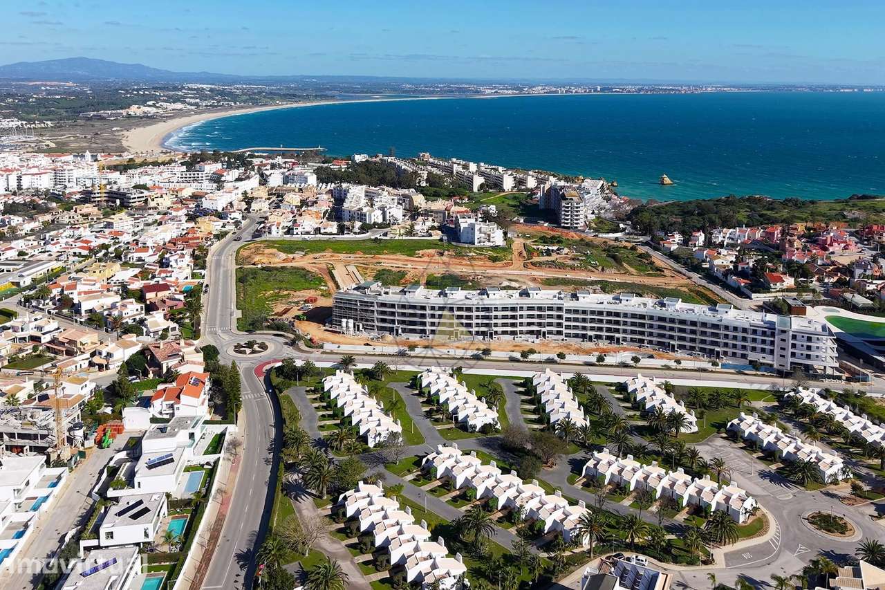 Lote de terreno para construção de  moradia para venda em Lagos - Grande imagem: 5/24