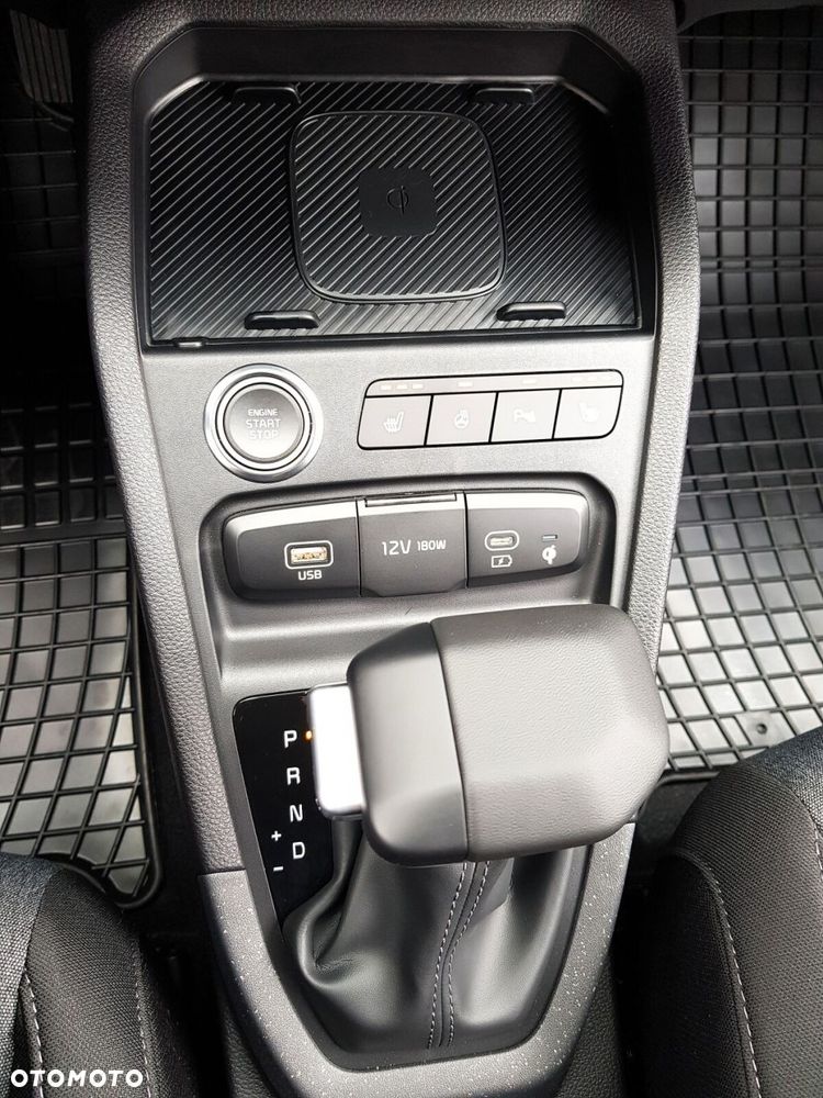 Kia Stonic 1.0 T-GDI L Business Line DCT - 29
