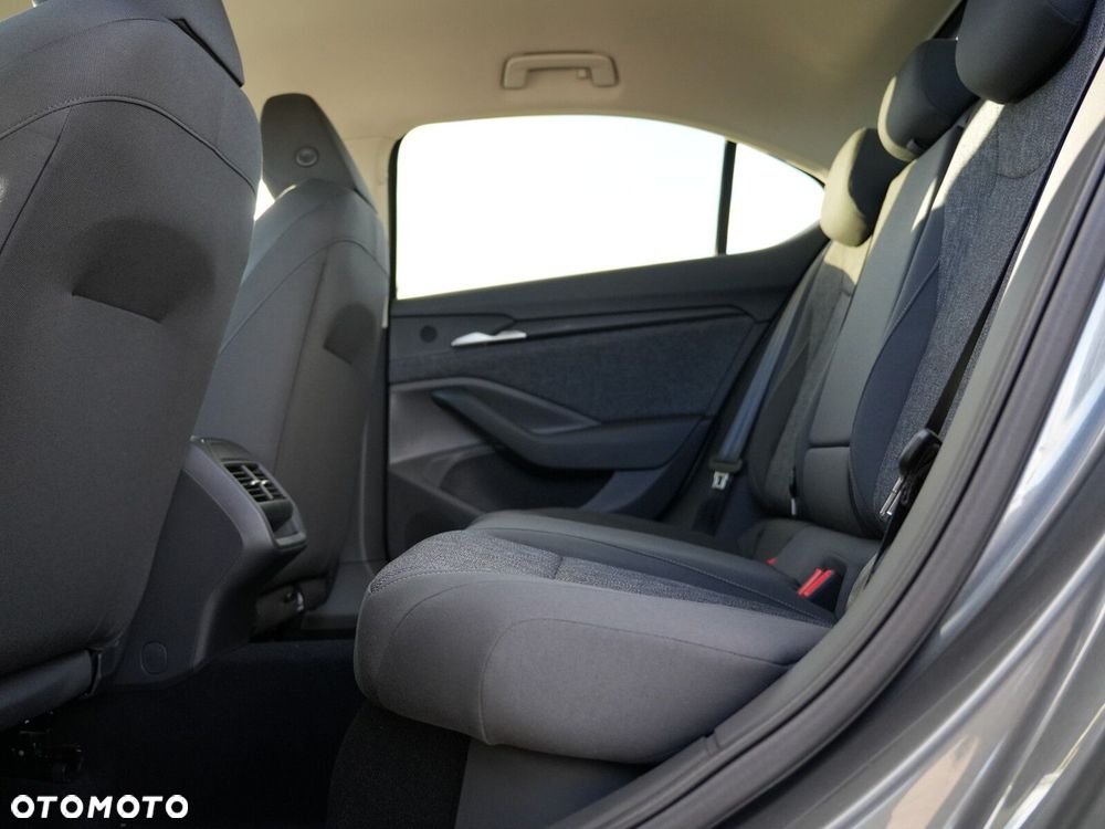 Skoda Superb 1.5 TSI mHEV Essence DSG - 35