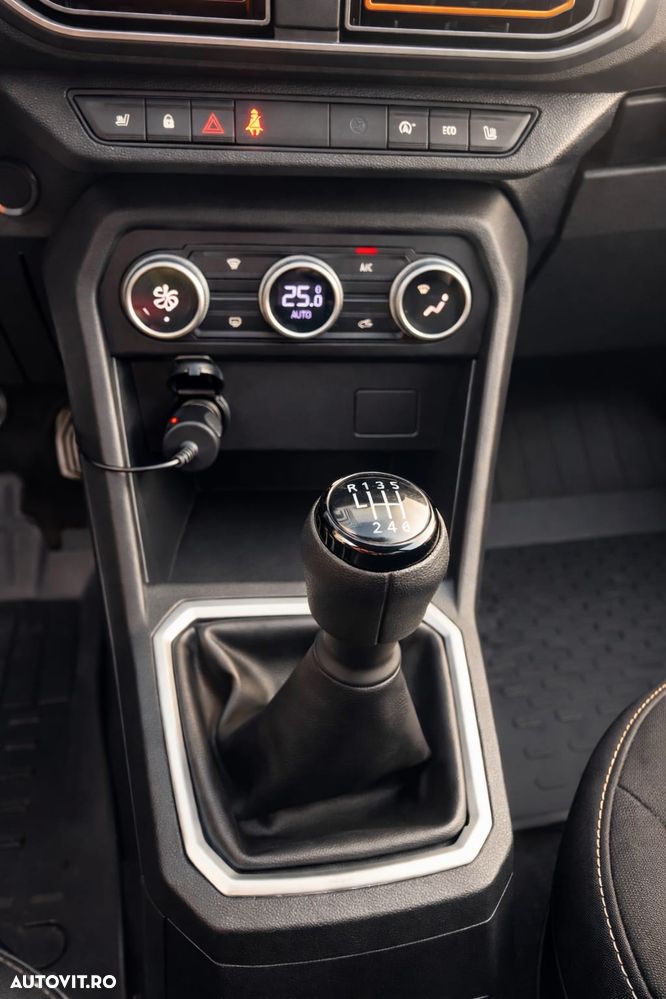 Dacia Sandero Stepway TCe 90 MT6 Comfort - 13