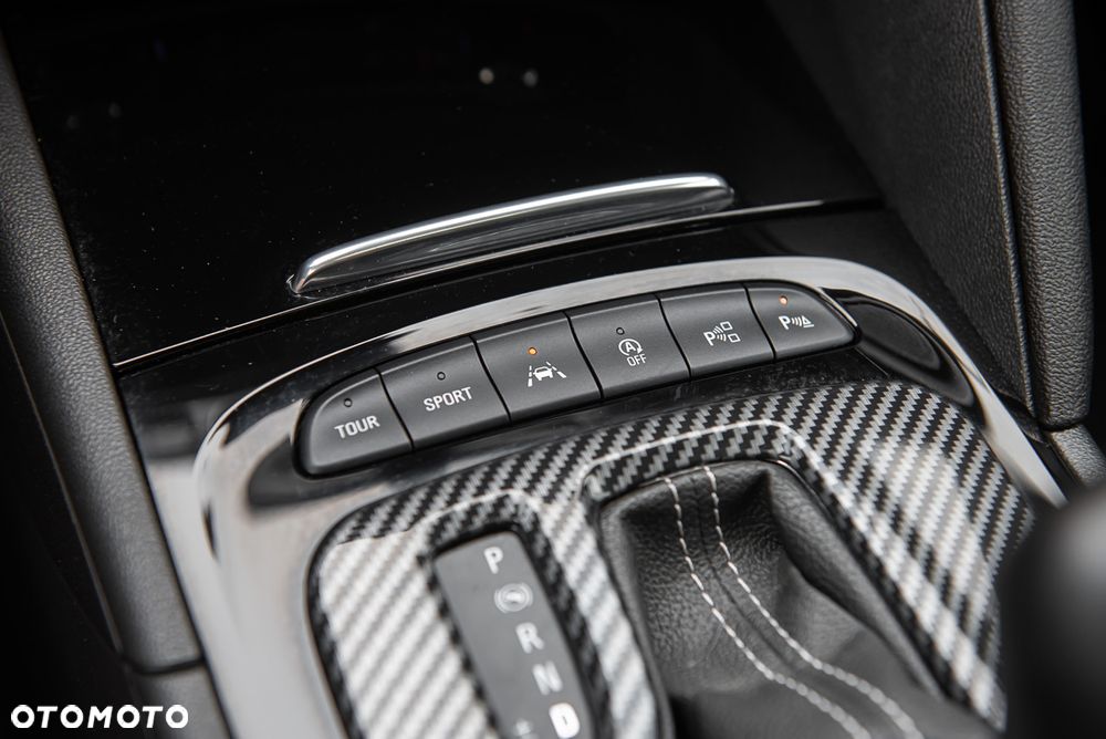 Opel Insignia - 28