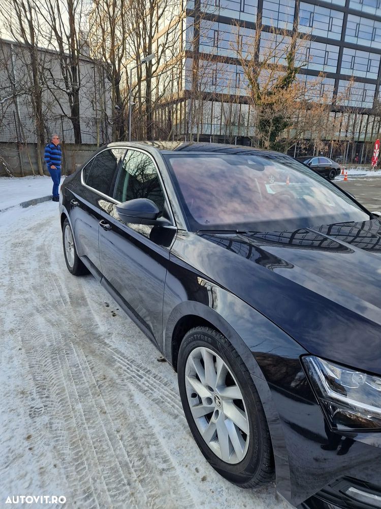Skoda Superb 2.0 TDI DSG Ambition - 7